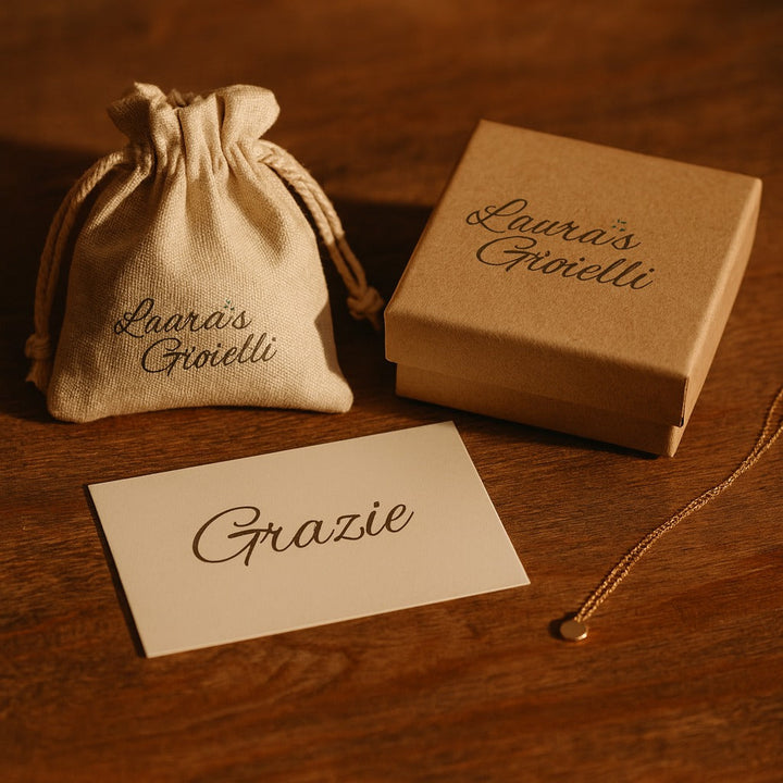 Armband mit Pfotenabdrücken, verziert mit Perlen